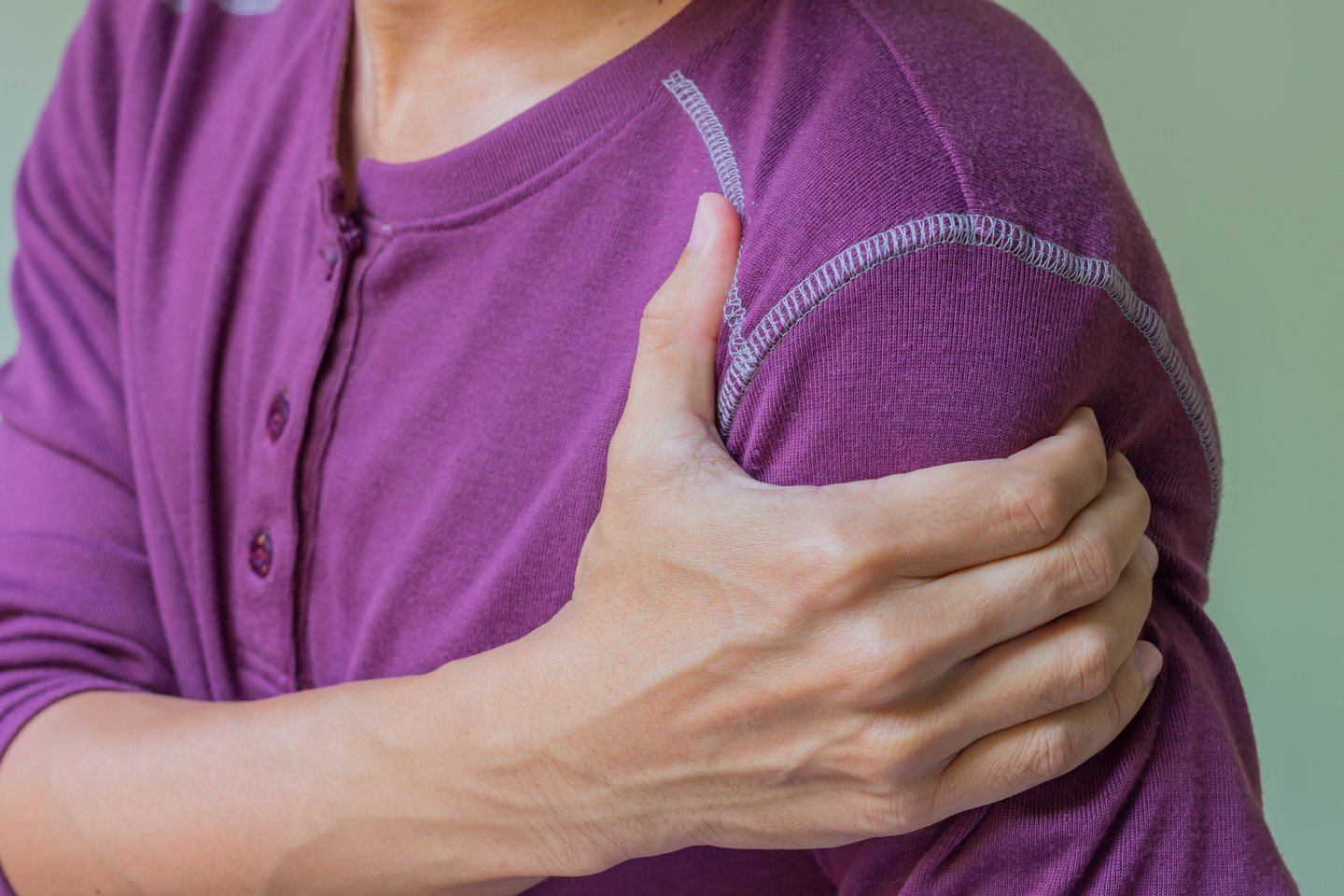 išlaikyti tepalas 24 lėtinis artritas pirštai